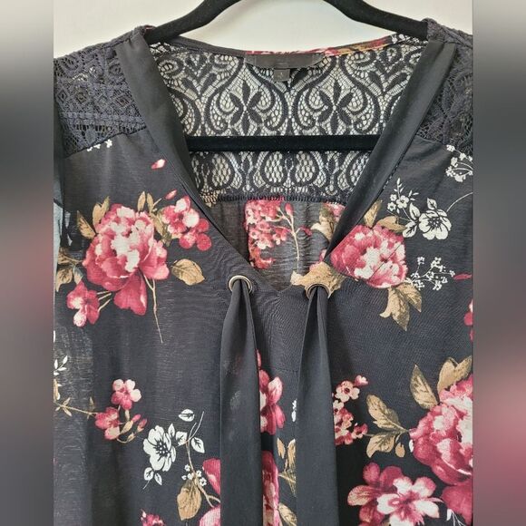 Tutta Bella Maternity Blouse Top Floral Lace Coquette Flutter Feminine Large - Picture 7 of 10